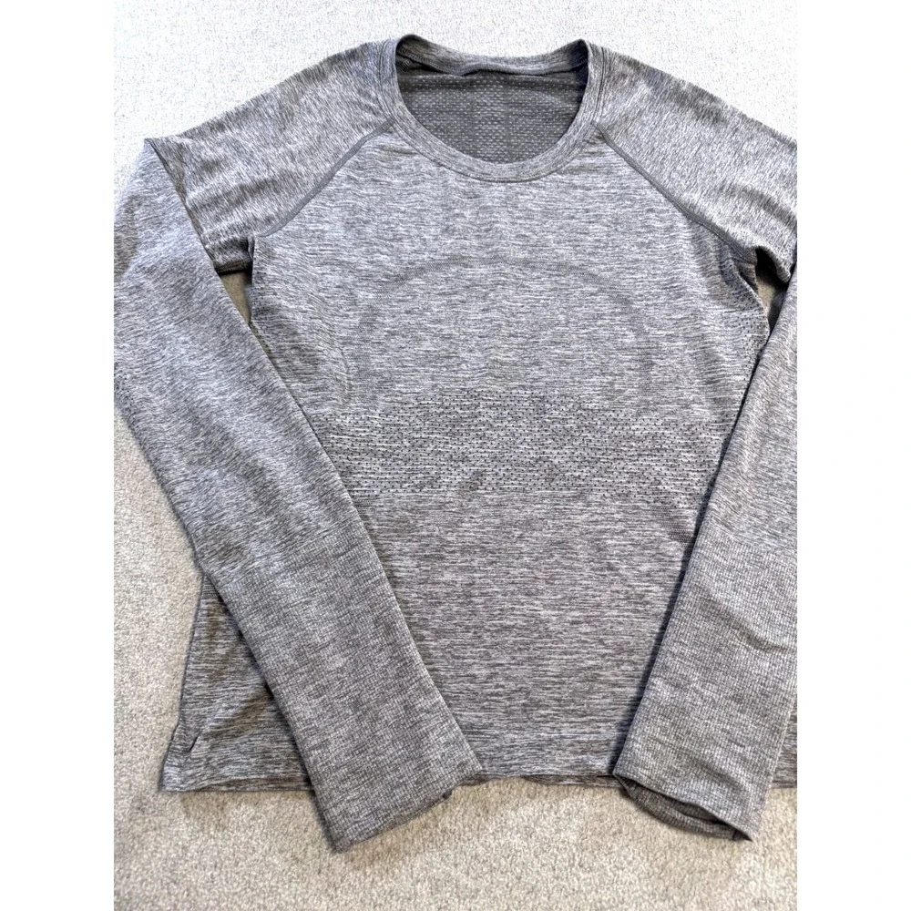 Lululemon Swiftly Tech Long Sleeve 2.0 Womens Size 6 Gray Heathered Athletic Top